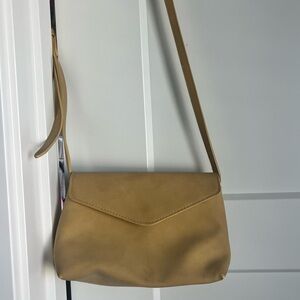 Universal Thread Yellow Women's Shoulder Crossbody Bag with Adjustable Strap